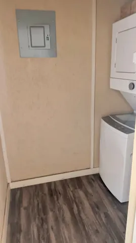 a view of a storage & utility room with washer and dryer