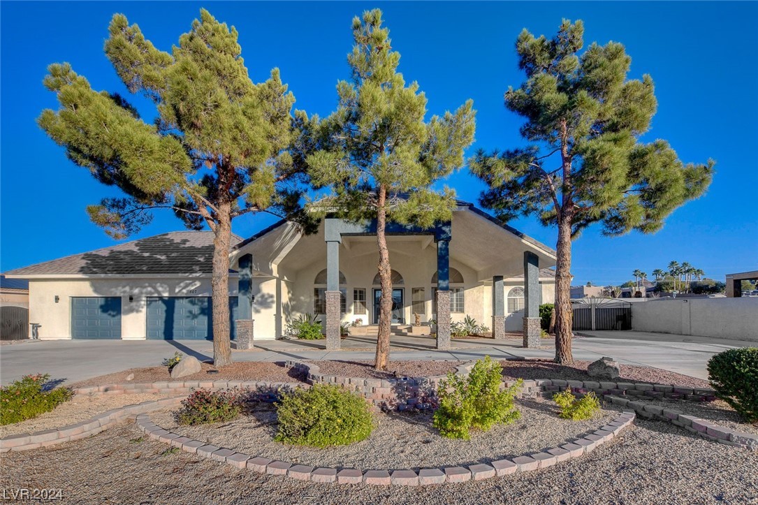 507 North Racetrack Road Henderson, NV 89015 - Photo 4 of 71 Gallery Image 4