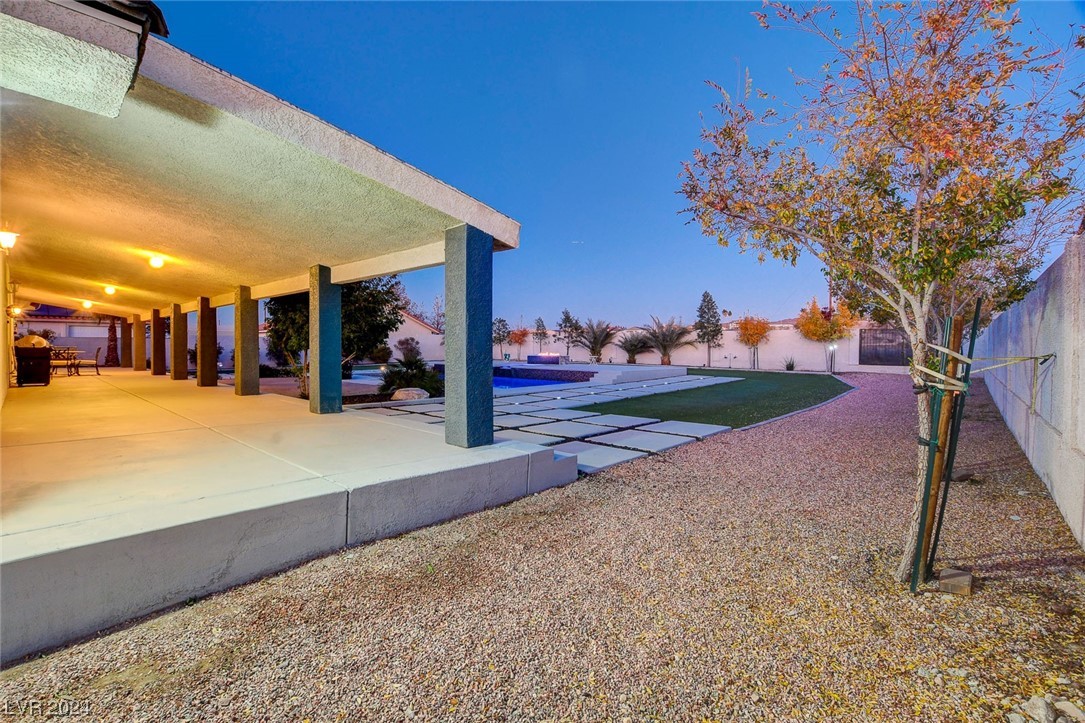 507 North Racetrack Road Henderson, NV 89015 - Photo 61 of 71 Gallery Image 61