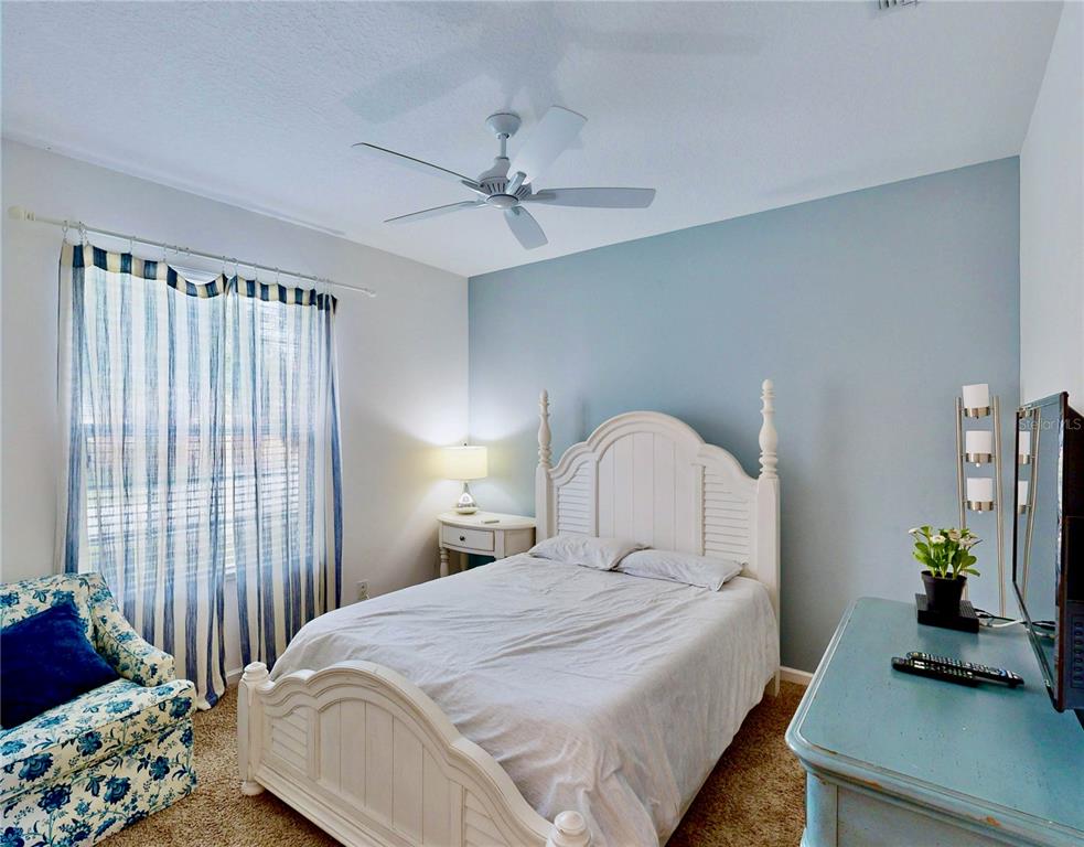 4036 Oakrise Loop Davenport, FL 33837 - Photo 14 of 60