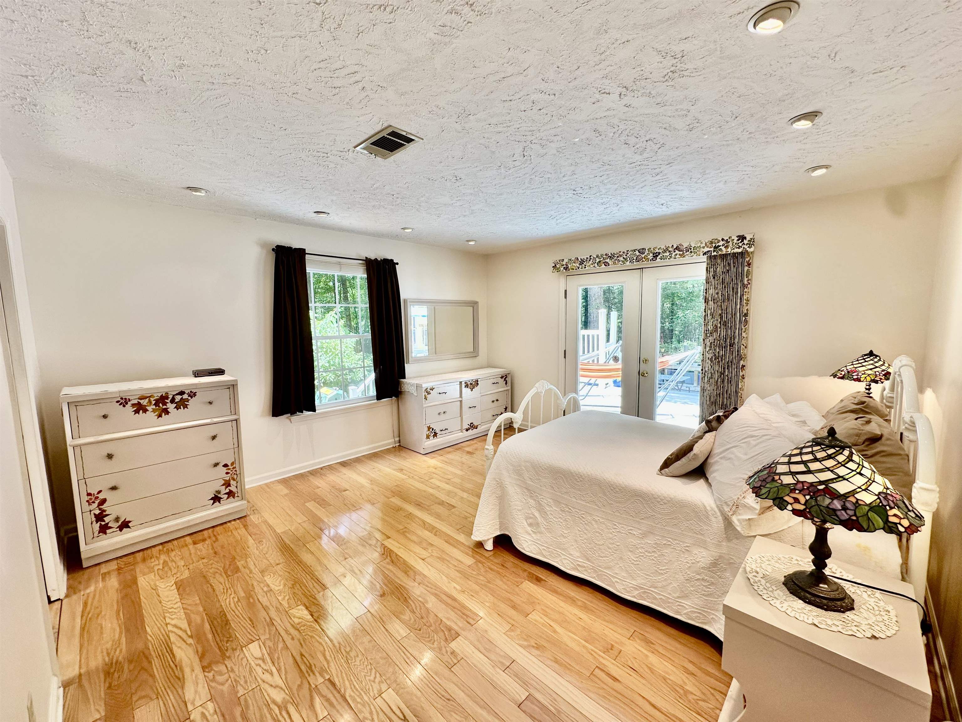 14200 Red Hawk Road Tallahassee, FL 32312 - Photo 4 of 31 Gallery Image 4