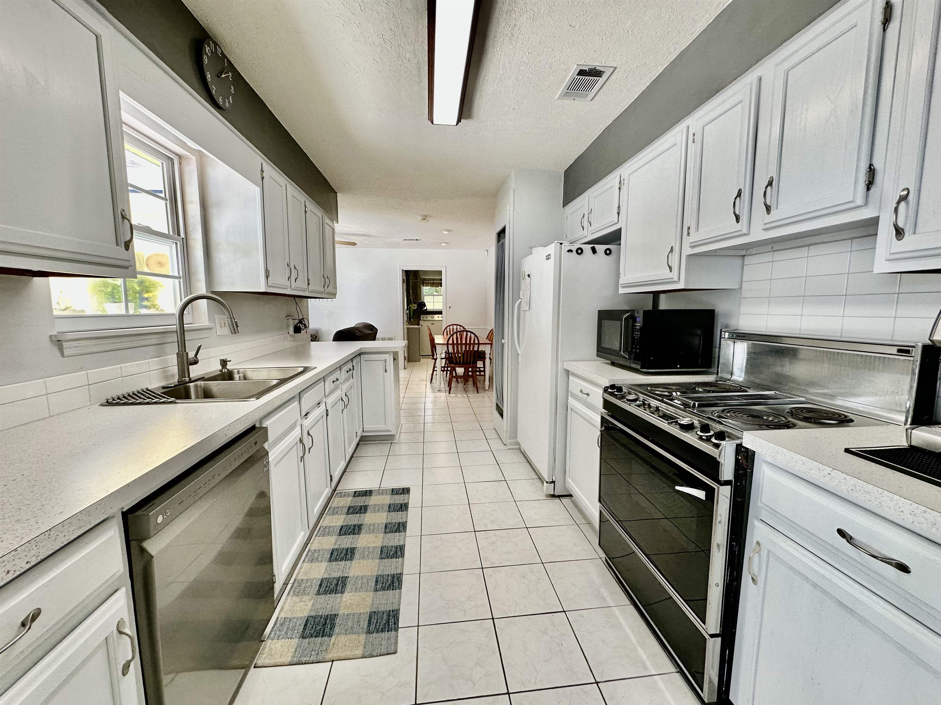14200 Red Hawk Road Tallahassee, FL 32312 - Photo 8 of 31 Gallery Image 8