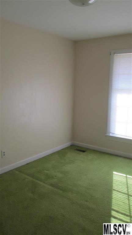 2110 Moss Farm Road Hickory, NC 28602 - Photo 7 of 19 Gallery Image 7