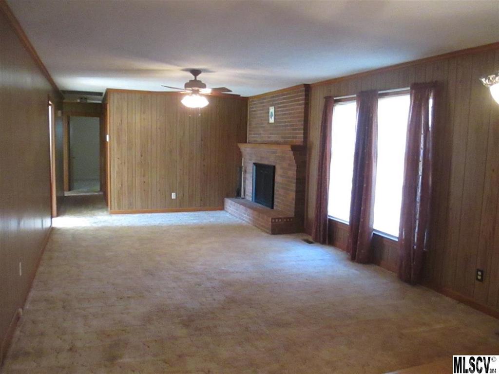 2110 Moss Farm Road Hickory, NC 28602 - Photo 10 of 19 Gallery Image 10