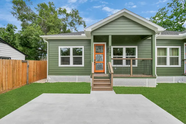 $496,000 | 4909 Higgins Street, Unit A/B, Houston, TX 77033