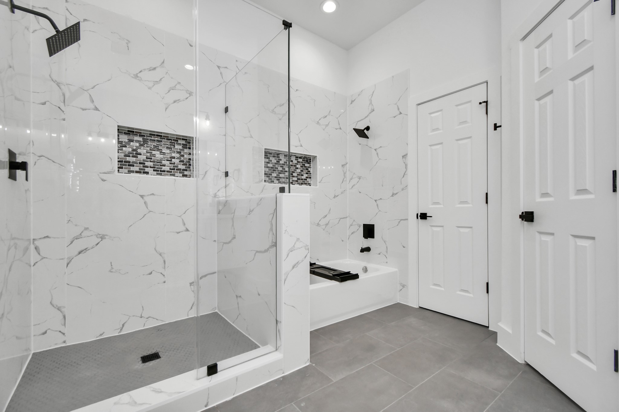 4909 Higgins Street, Unit A/B Houston, TX 77033 - Photo 35 of 50