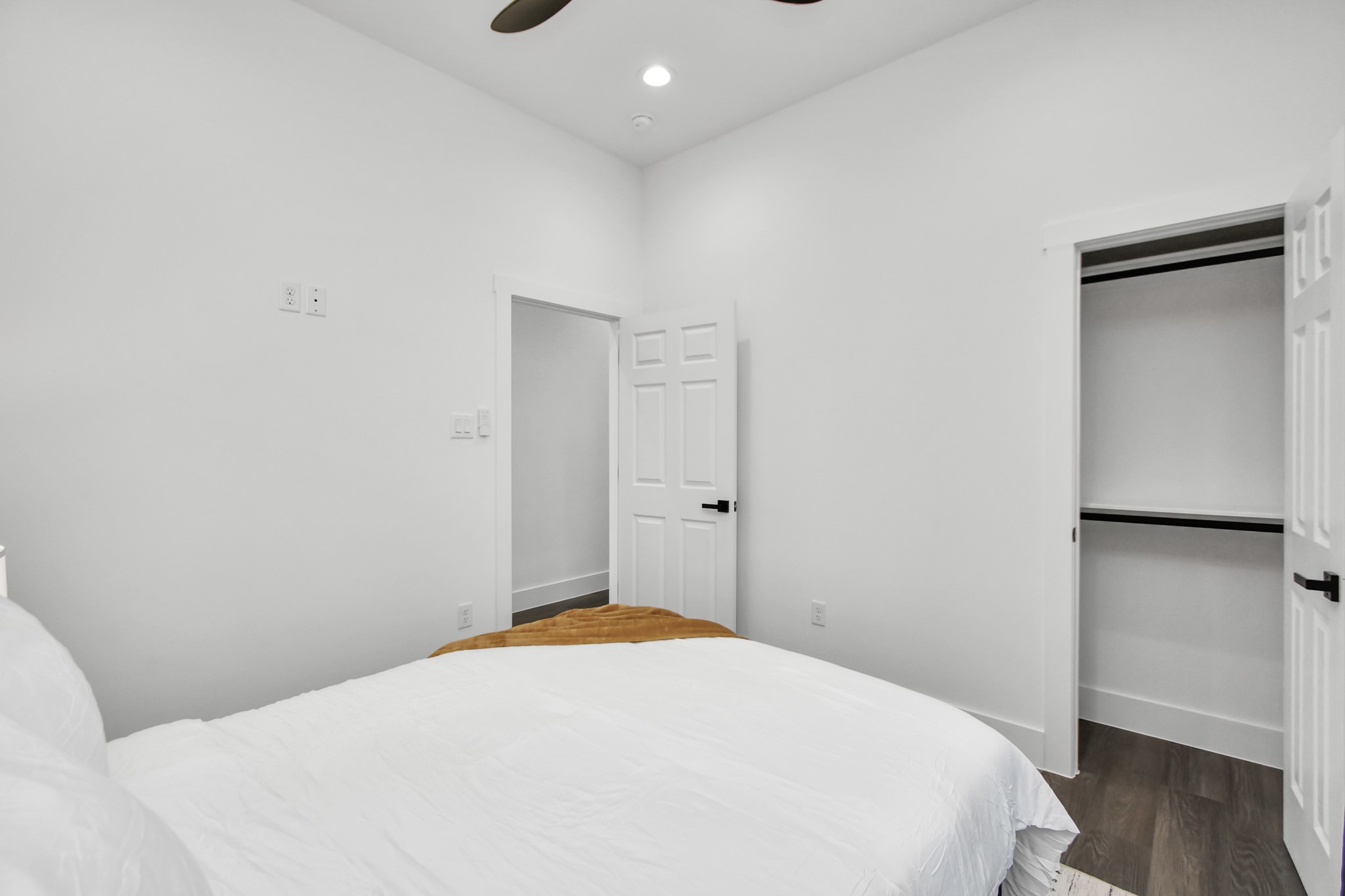 4909 Higgins Street, Unit A/B Houston, TX 77033 - Photo 38 of 50