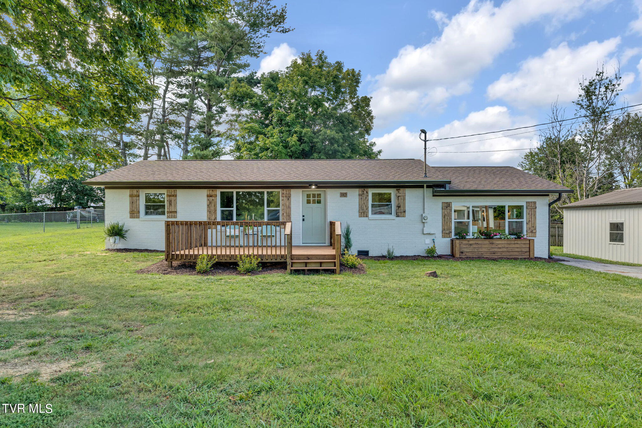 110 Berry Ridge Road Jonesborough, TN 37659 - Photo 2 of 30 1-web-or-mls-DSC05545