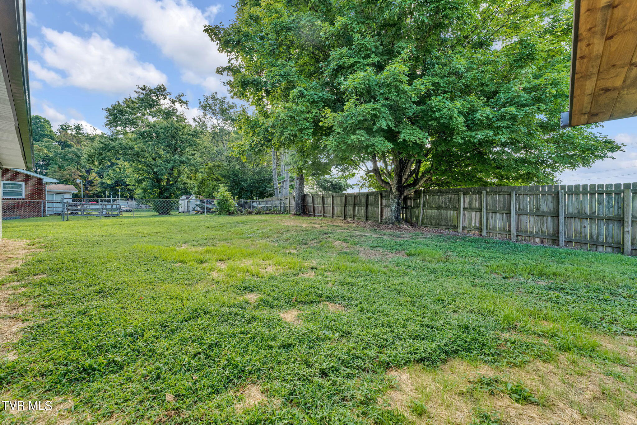 110 Berry Ridge Road Jonesborough, TN 37659 - Photo 26 of 30 17-web-or-mls-DSC05575