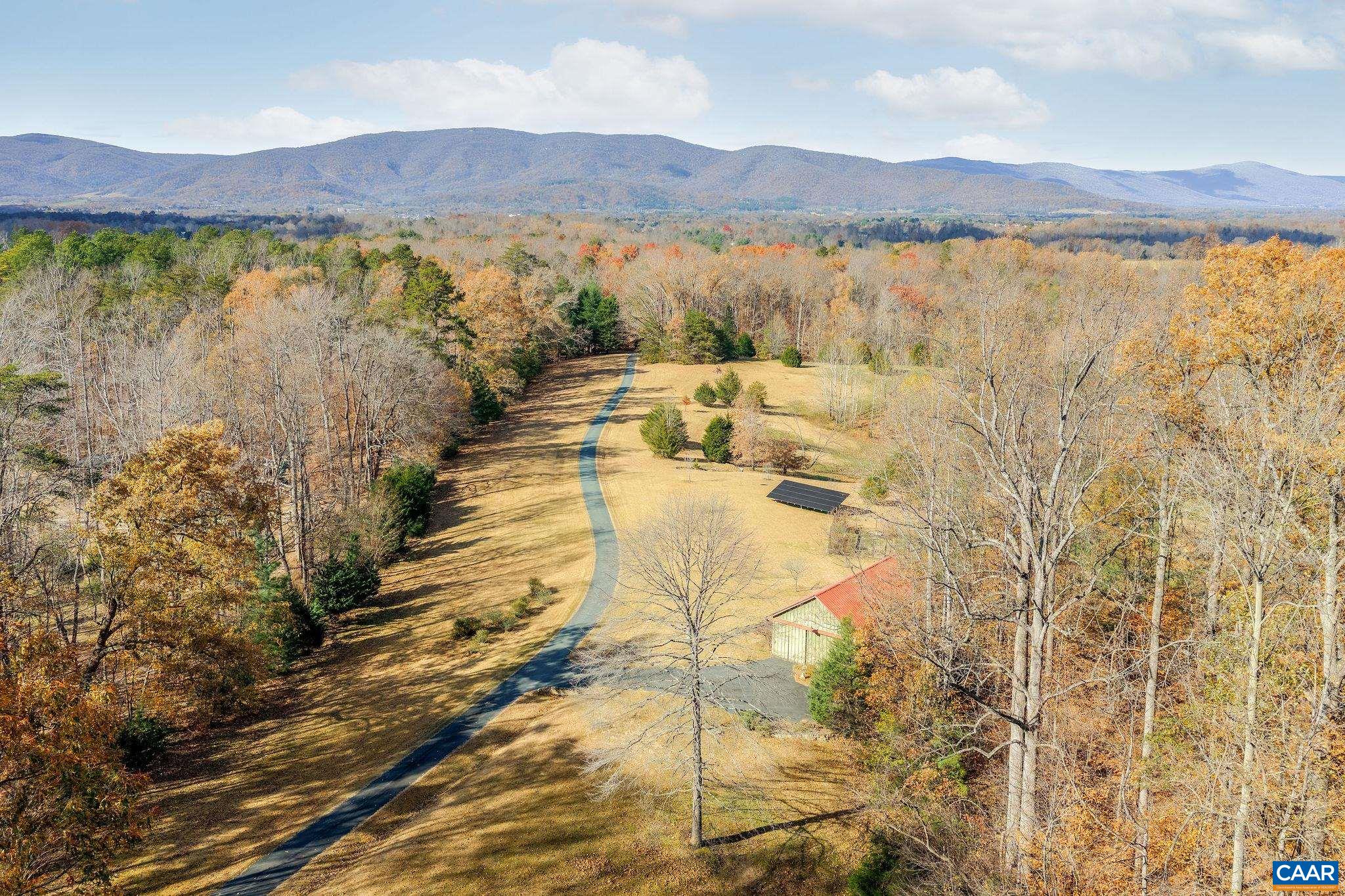 407 Broad Axe Road Charlottesville, VA 22903 - Photo 5 of 63 Gallery Image 5
