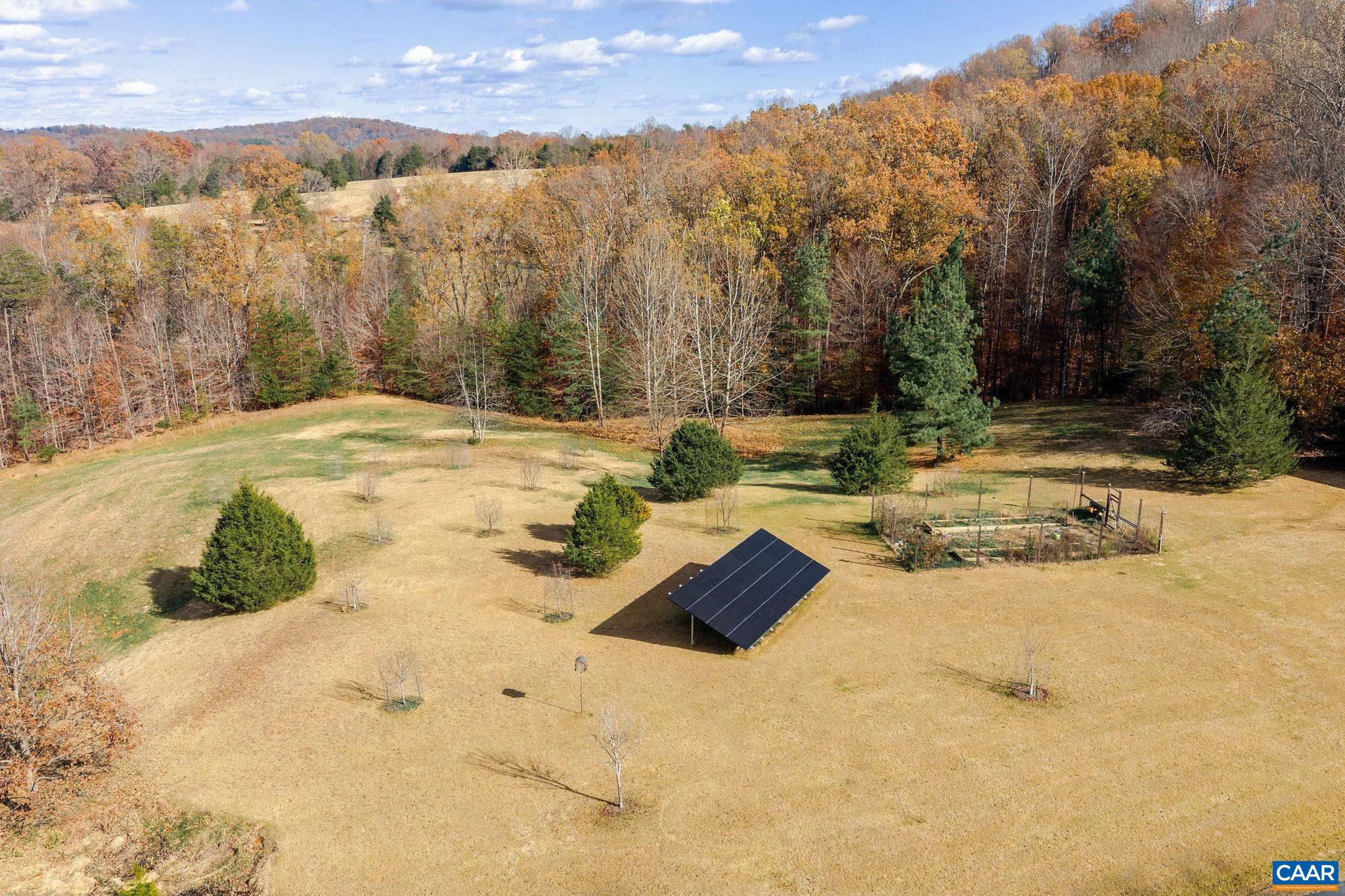 407 Broad Axe Road Charlottesville, VA 22903 - Photo 8 of 63 Gallery Image 8
