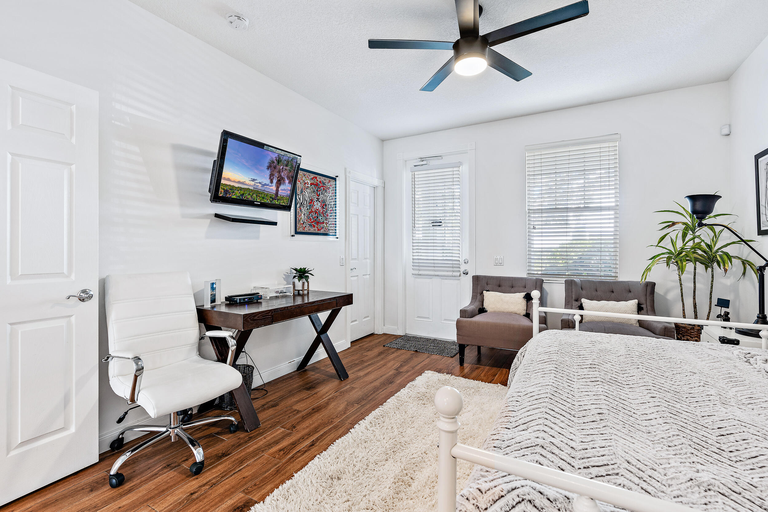 116 Caravelle Drive Jupiter, FL 33458 - Photo 15 of 31 116 Caravelle Dr-11