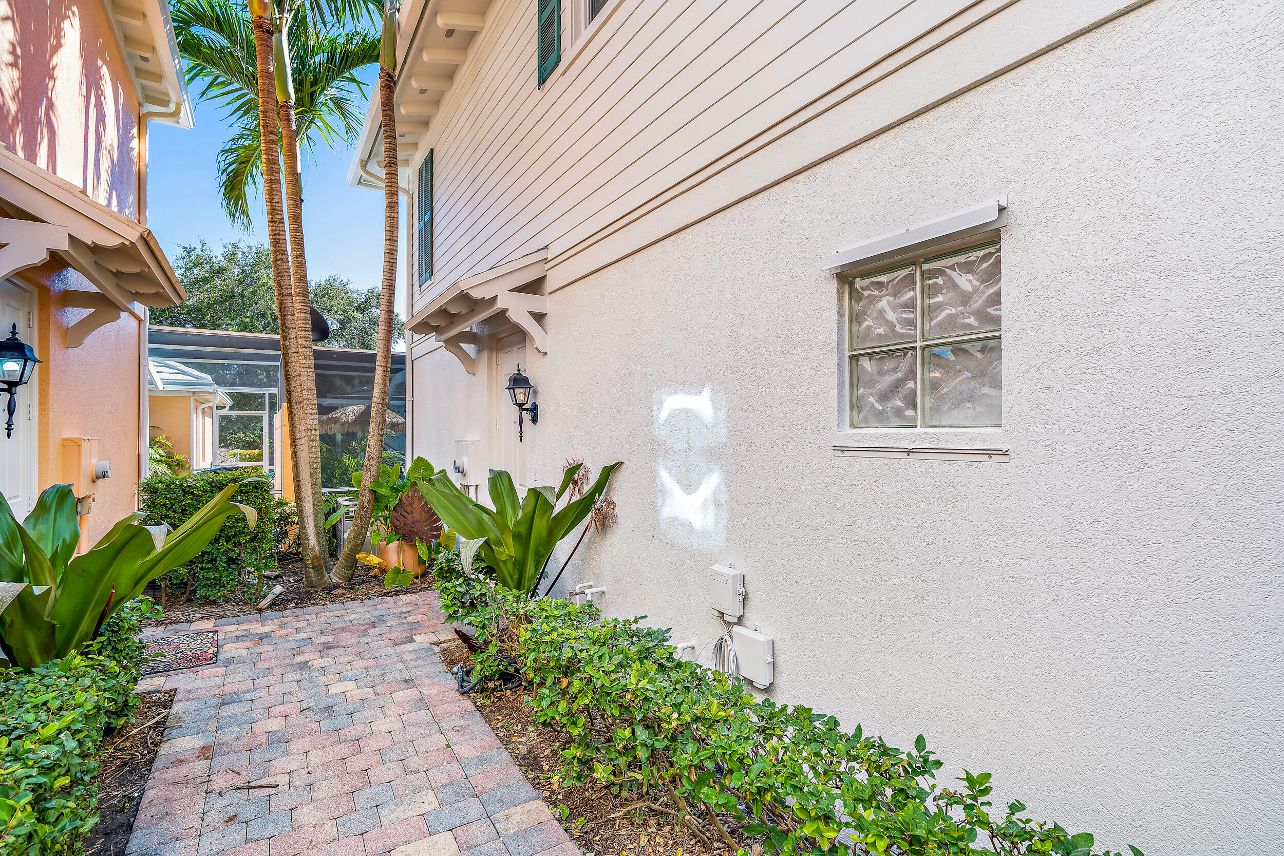 116 Caravelle Drive Jupiter, FL 33458 - Photo 31 of 31 116 Caravelle Dr Exteriors MLS-3