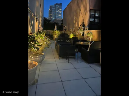 $850,000 | 100 East Bellevue Place, Unit 3E, Chicago, IL 60611