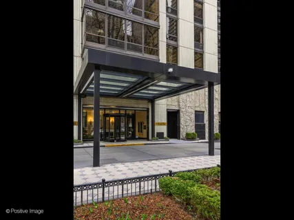 $850,000 | 100 East Bellevue Place, Unit 3E, Chicago, IL 60611