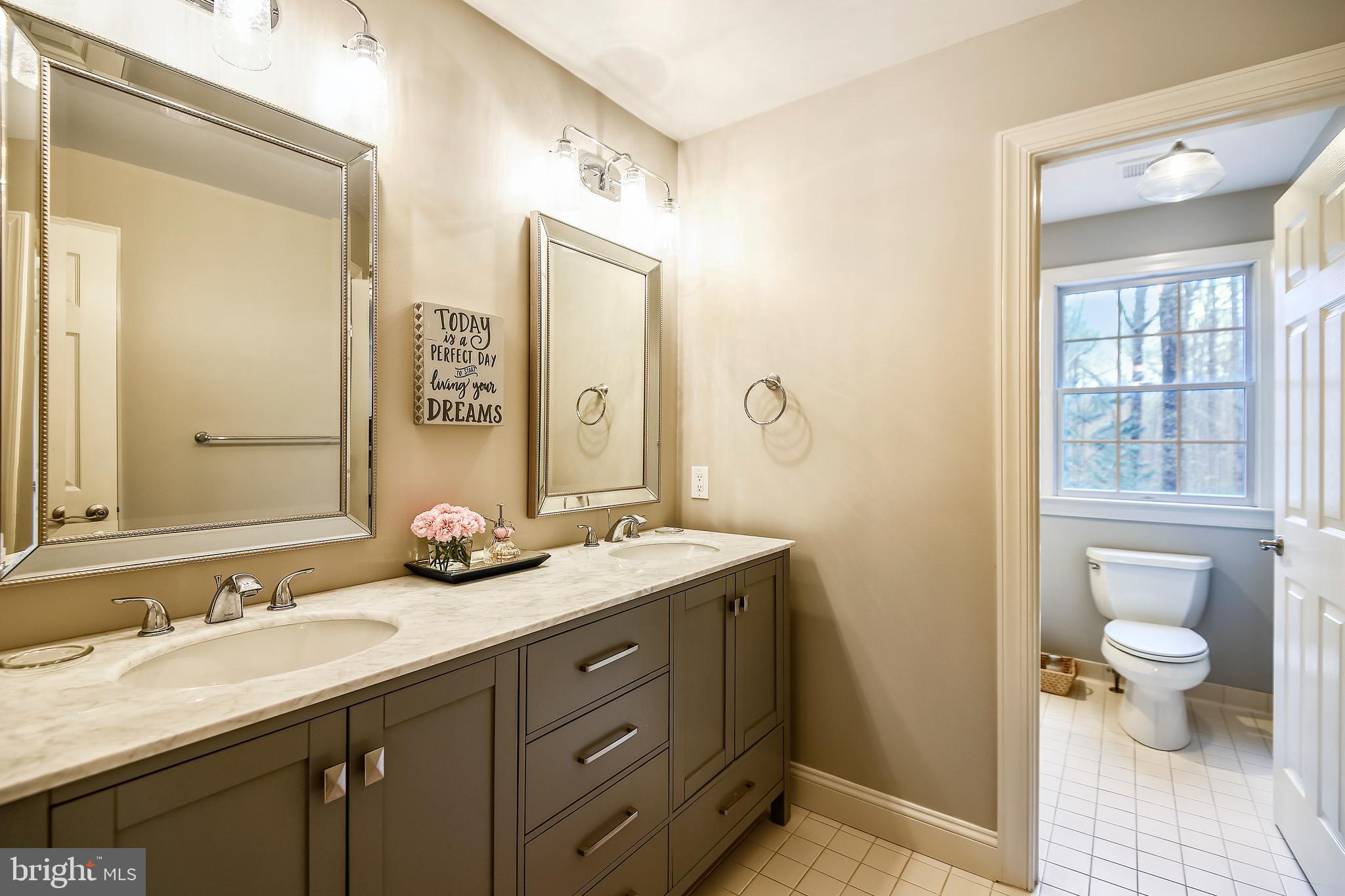 3571 Old Trail Road Edgewater, MD 21037 - Photo 21 of 58 Upper Level Bath