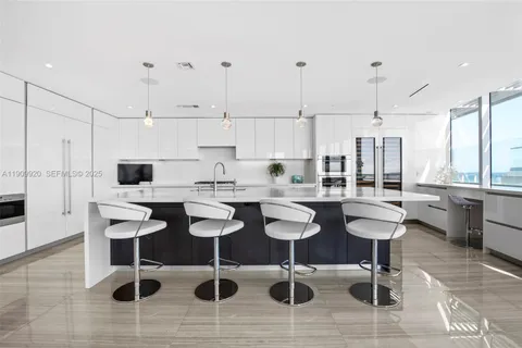 $8,150,000 | 2200 North Ocean Boulevard, Unit N605, Fort Lauderdale, FL 33305