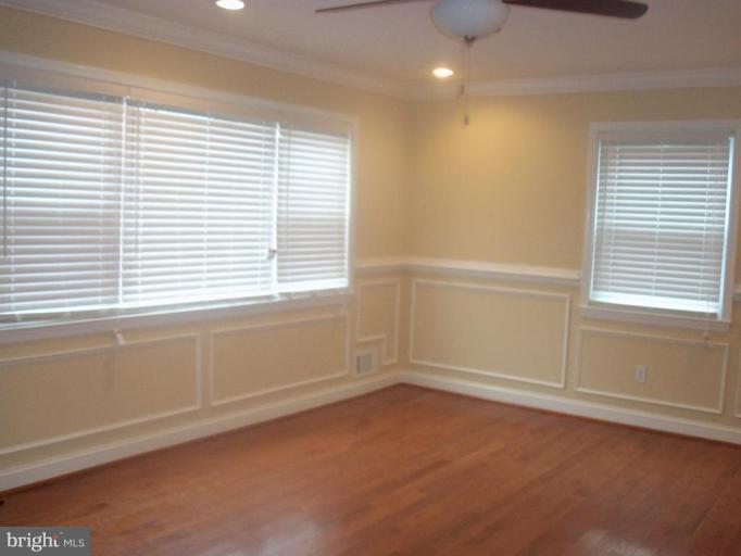 6821 Decatur Street Hyattsville, MD 20784 - Photo 8 of 15 Living Room #2