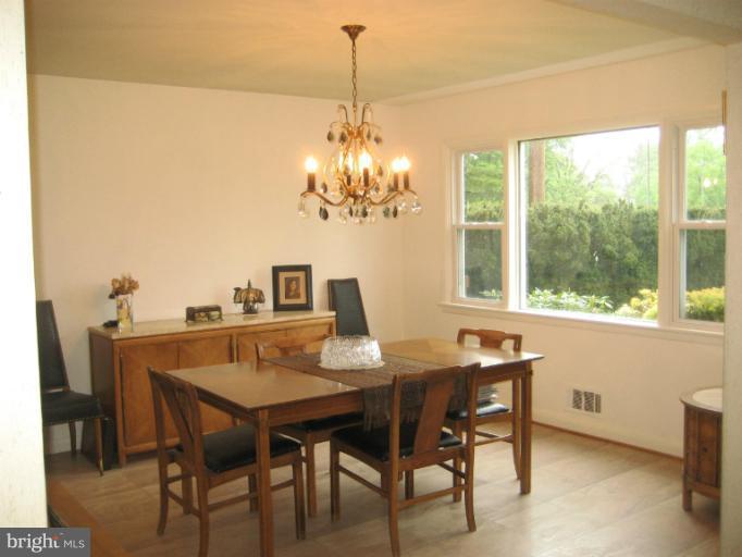 7512 Lisburne Road Pikesville, MD 21208 - Photo 11 of 12 Dining Room