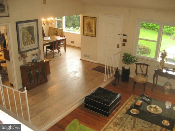 7512 Lisburne Road Pikesville, MD 21208 - Photo 10 of 12 Interior (General)