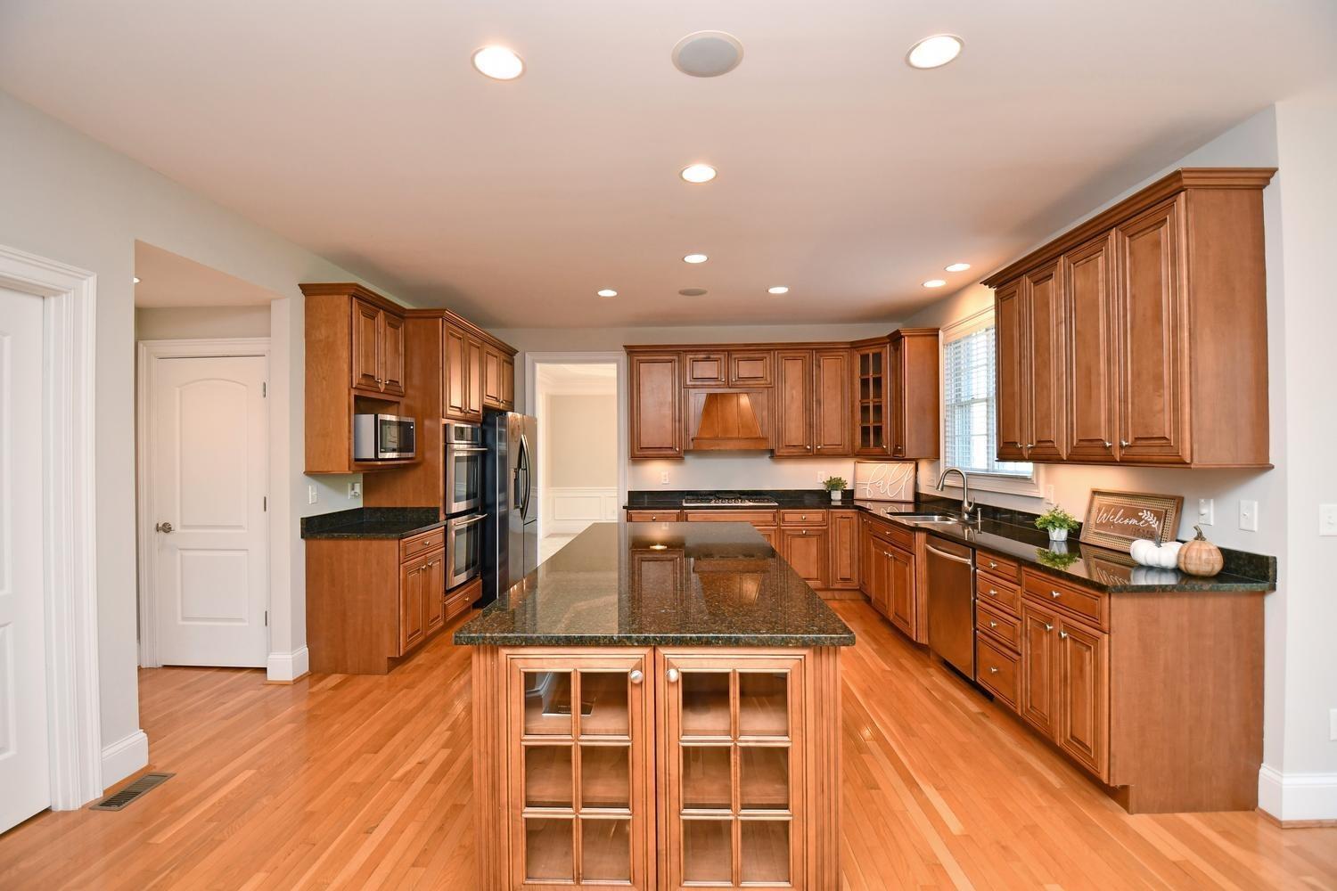 3881 The Ridings Mason, OH 45040 - Photo 10 of 50