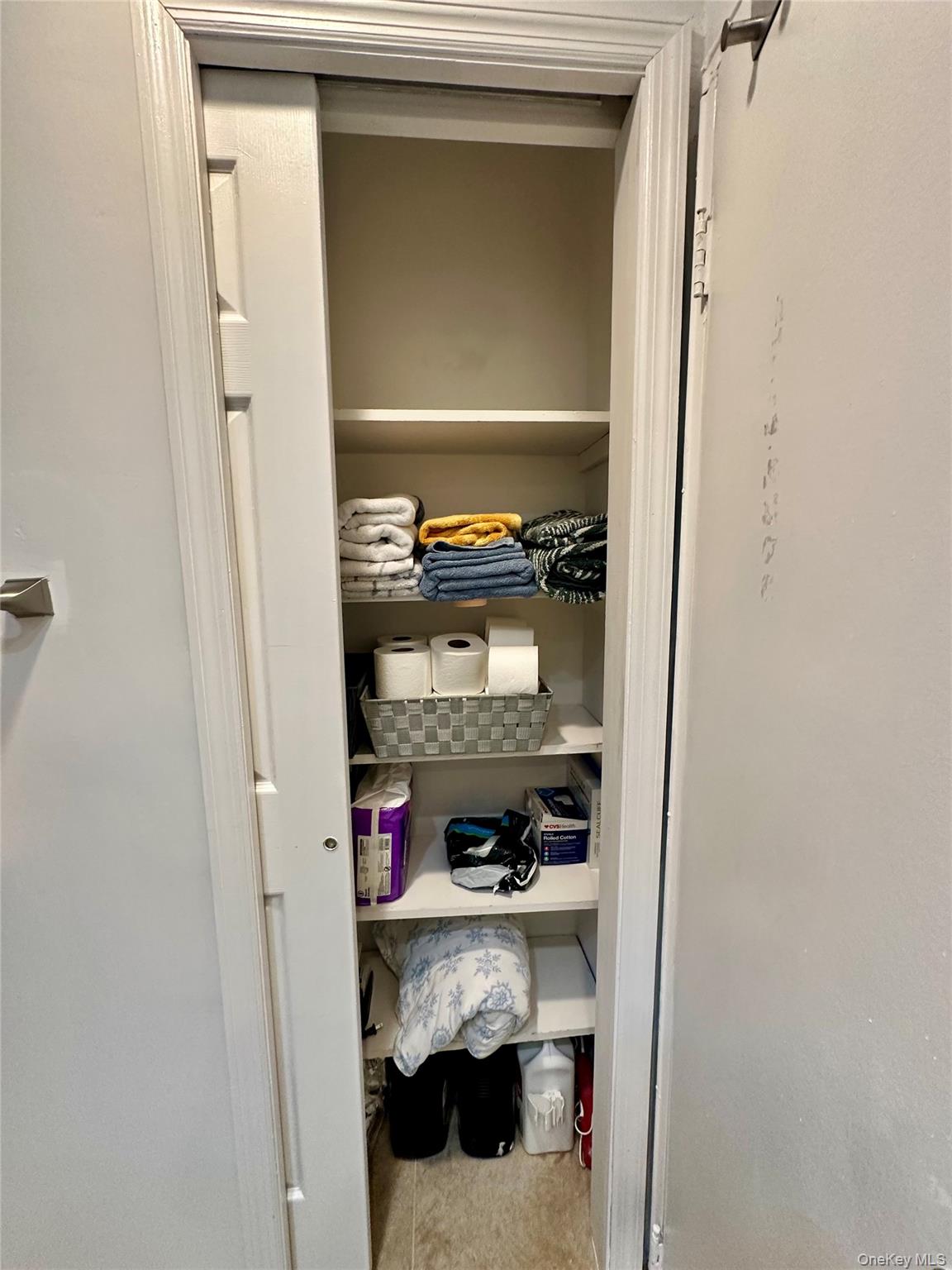 124 Santa Barbara Drive Plainview, NY 11803 - Photo 15 of 24 a close view of washer and dryer