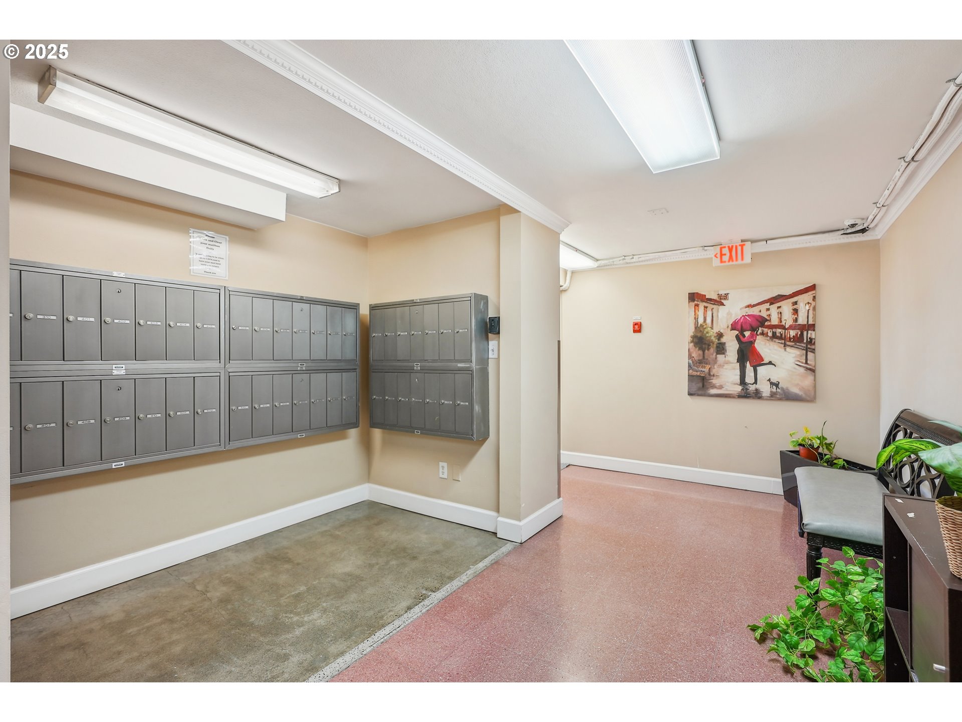 1205 Southwest Cardinell Drive, Unit 604 Portland, OR 97201 - Photo 20 of 25