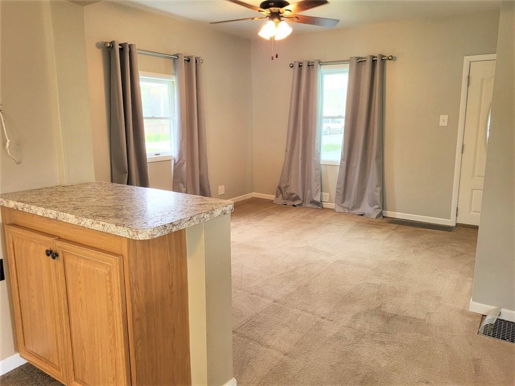 2110 South Keel Ridge Road Hermitage, PA 16148 - Photo 4 of 19 Gallery Image 4