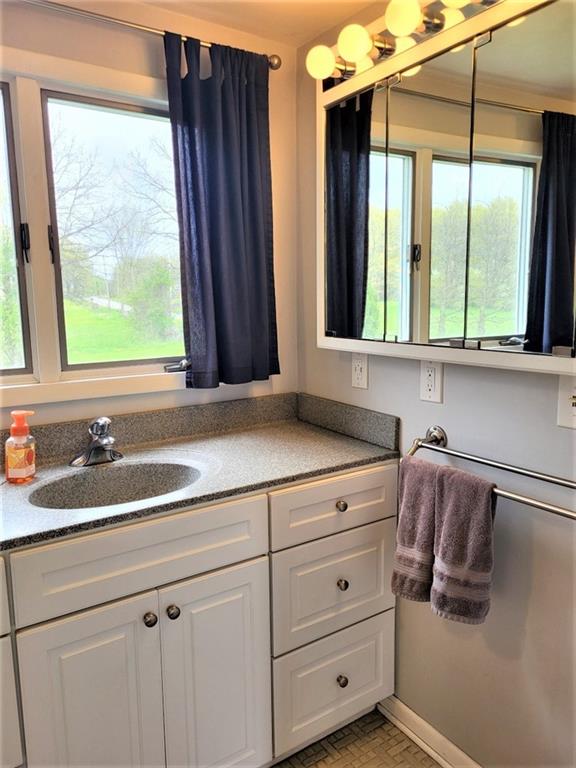 2110 South Keel Ridge Road Hermitage, PA 16148 - Photo 6 of 19 Gallery Image 6