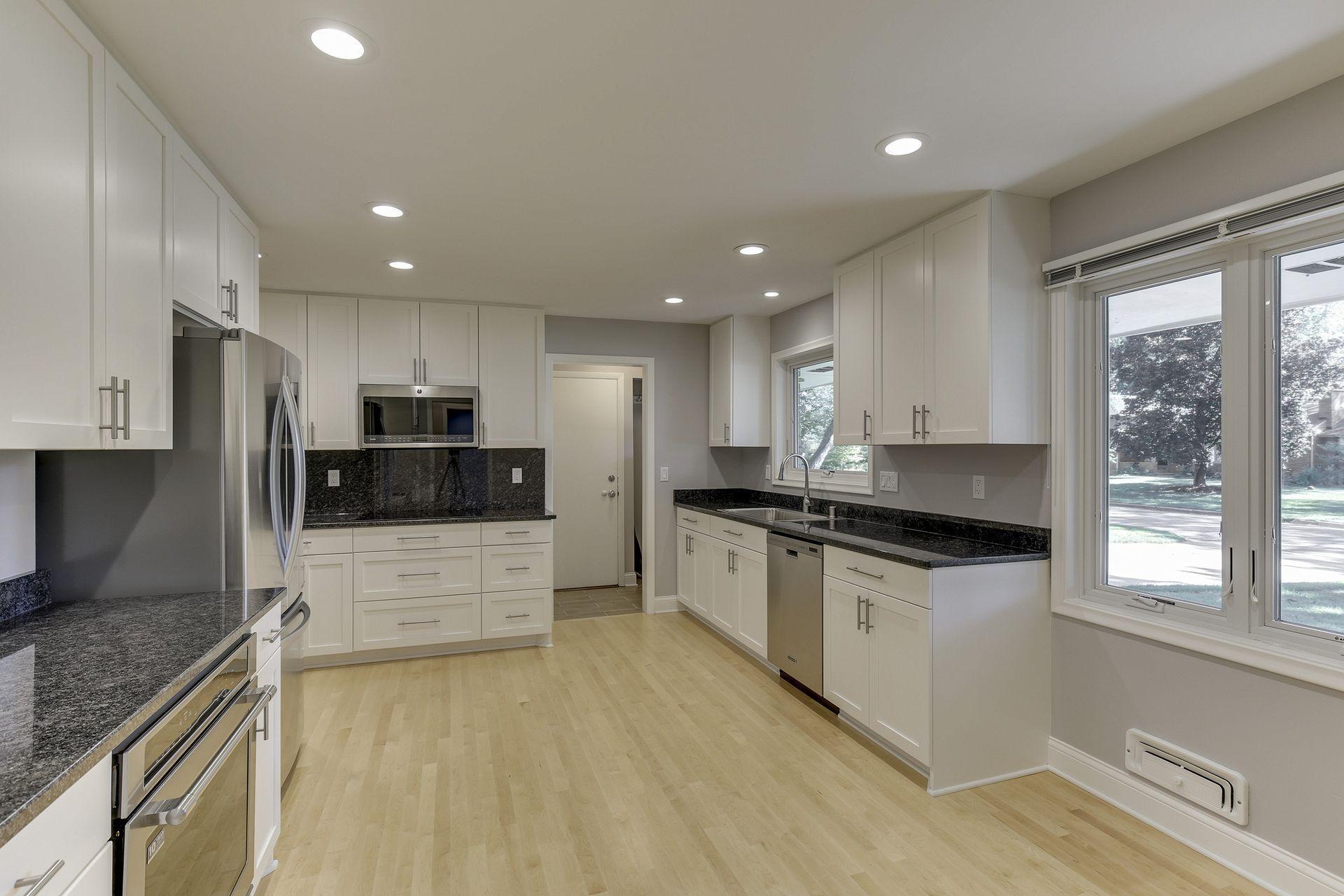 4222 Basswood Road Minneapolis, MN 55416 - Photo 10 of 68