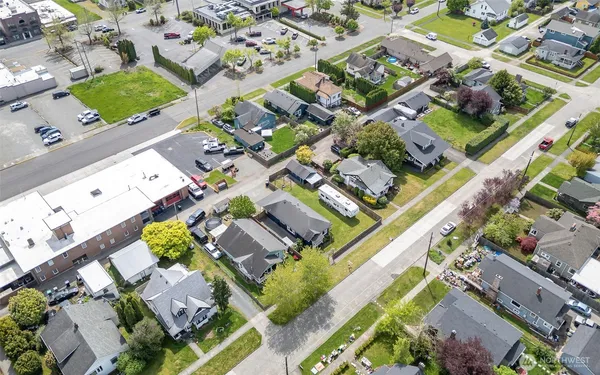 $459,500 | 1329 Porter Street, Enumclaw, WA 98022