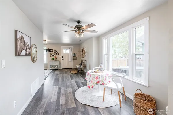 $459,500 | 1329 Porter Street, Enumclaw, WA 98022