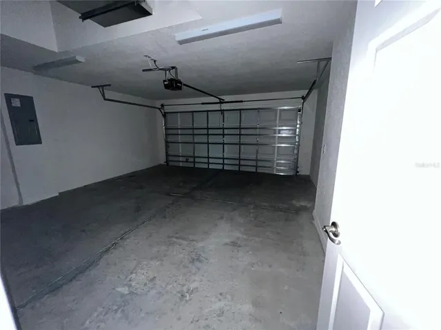 $1,625 | 9 Maple Lane, Ocklawaha, FL 32179