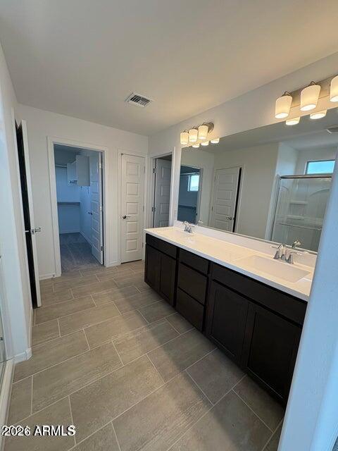 16814 West Shangri La Road Surprise, AZ 85388 - Photo 15 of 24 Master Bathroom