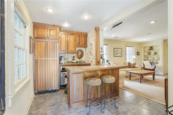 $1,342,000 | 43 Farnham Place, Metairie, LA 70005
