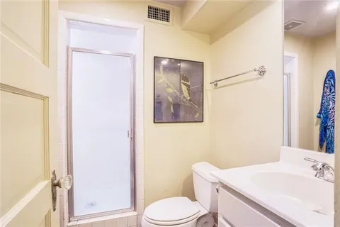 $1,342,000 | 43 Farnham Place, Metairie, LA 70005
