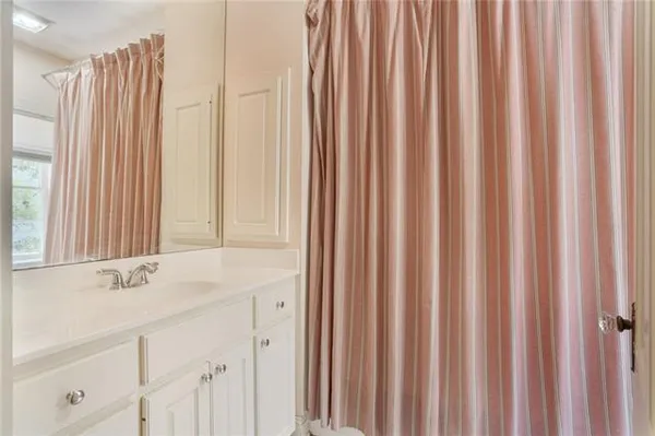 $1,342,000 | 43 Farnham Place, Metairie, LA 70005