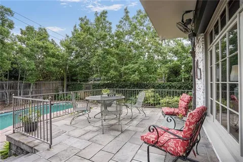 $1,342,000 | 43 Farnham Place, Metairie, LA 70005