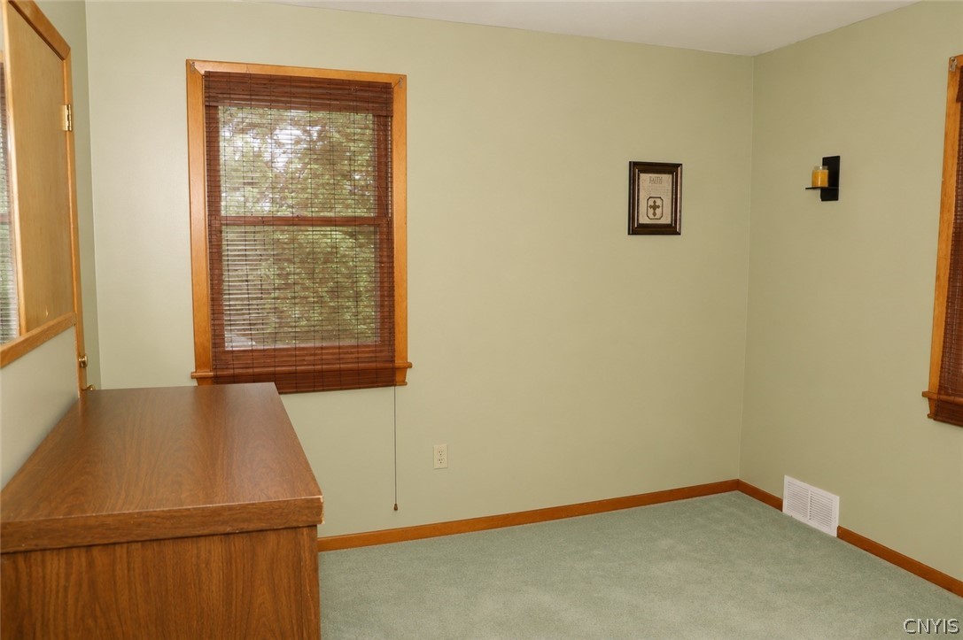 2269 Jagow Road Wheatfield, NY 14304 - Photo 9 of 11 Bed 4