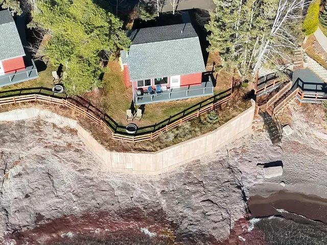 $240,000 | 540-4 Old North Shore Road, Two Harbors, MN 55616