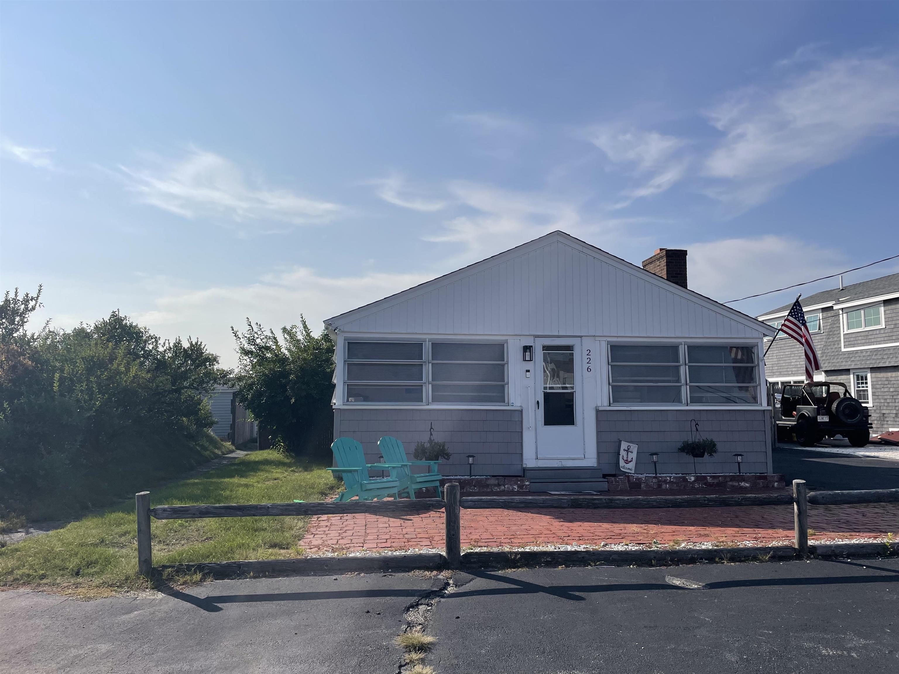 226 Ocean Boulevard Seabrook, NH 03874 - Photo 1 of 12