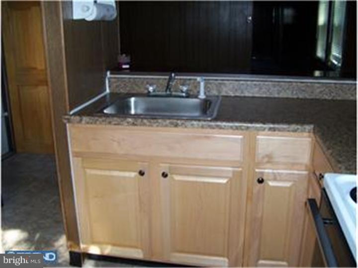 1762 Crown Point Road, Unit C23 Thorofare, NJ 08086 - Photo 4 of 9 Kitchen