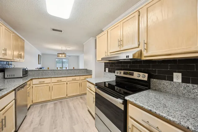 $564,000 | 2784 West 5th Street, Fernandina Beach, FL 32034