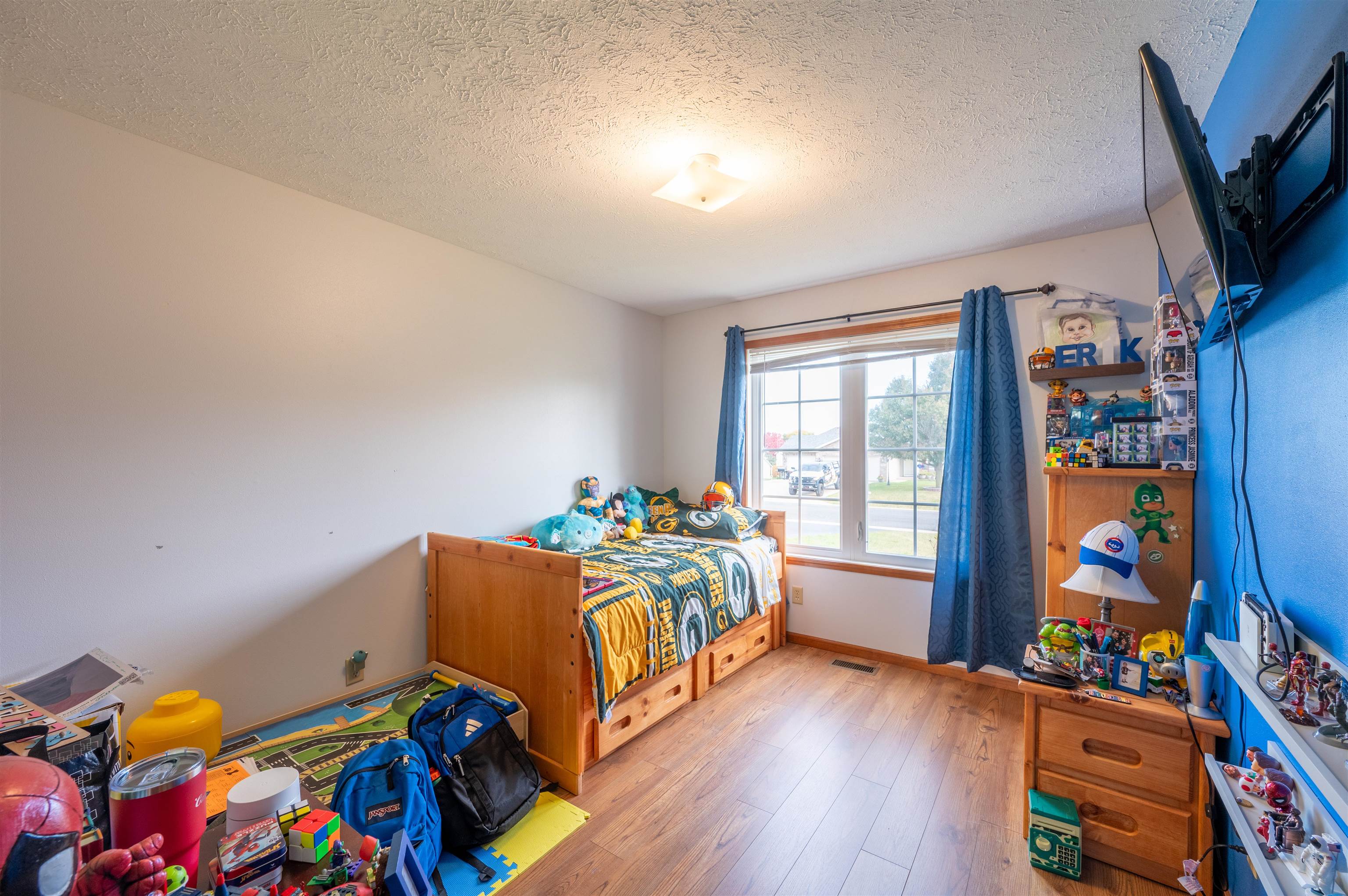 726 Golden Prairie Drive Davis Junction, IL 61020 - Photo 18 of 29 a bed room with furniture and a window