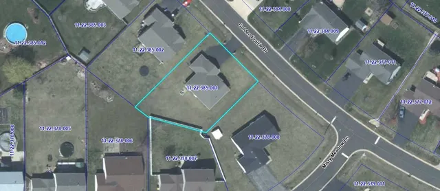 $269,900 | 726 Golden Prairie Drive, Davis Junction, IL 61020