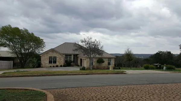 $2,250 | 1405 Bay W Boulevard, Horseshoe Bay, TX 78657