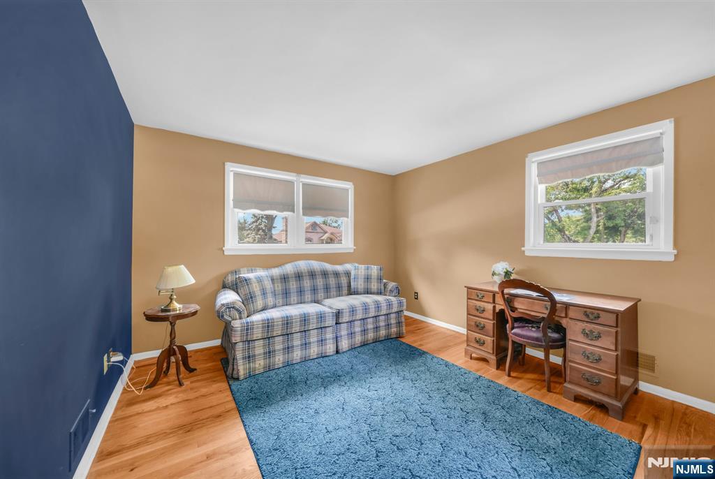 19 Lawrence Road Wayne, NJ 07470 - Photo 15 of 33