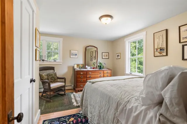 $1,100,000 | 74-76 Bay Street, Boothbay Harbor, ME 04538