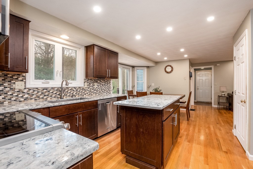 535 Bird Road Mansfield, MA 02048 - Photo 14 of 30 Gallery Image 14