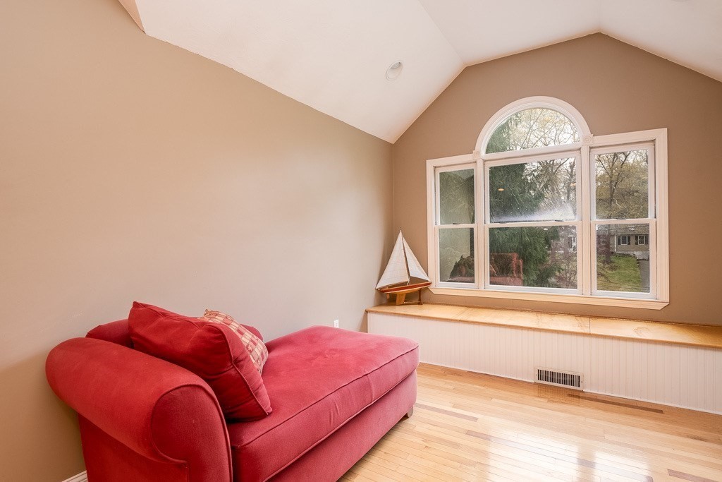 535 Bird Road Mansfield, MA 02048 - Photo 25 of 30 Gallery Image 25